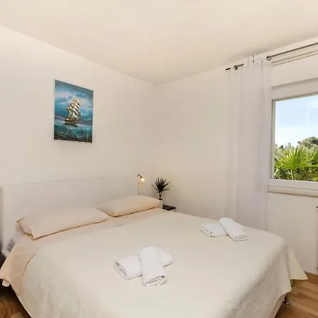 Ante Apartment